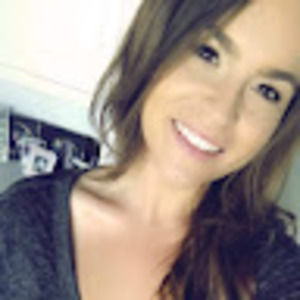 Meet your Posher, Deanna